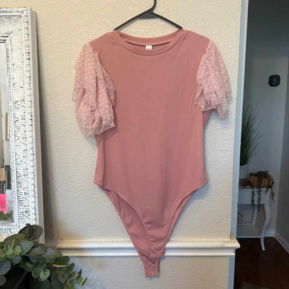 Pink Bodysuit with Ruffled Sleeves XL B - Picture 1 of 9